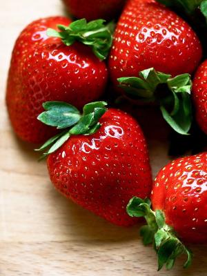 浆果草莓手机壁纸